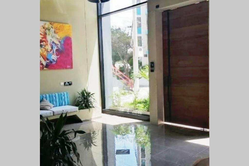 Exclusivo - Aparta Suites Vita 945. Para Estrenar! Gaira Luaran gambar